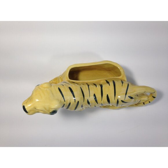 Vintage Mid Century Yellow Tiger Ceramic TV Planter - in great shape! - Picture 5 of 8
